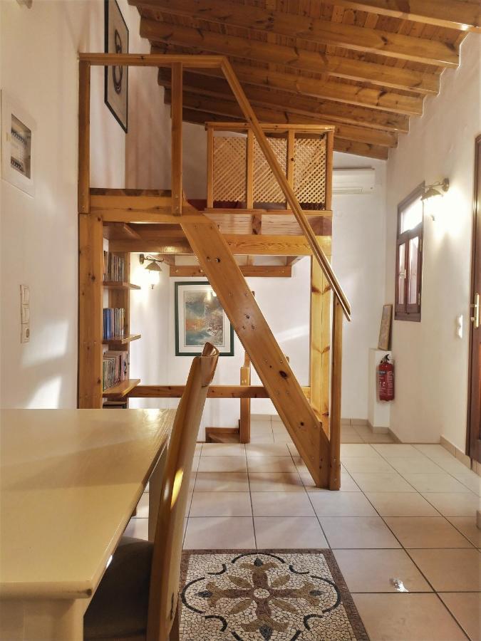 فيلا Odyssey House خانيا المظهر الخارجي الصورة
