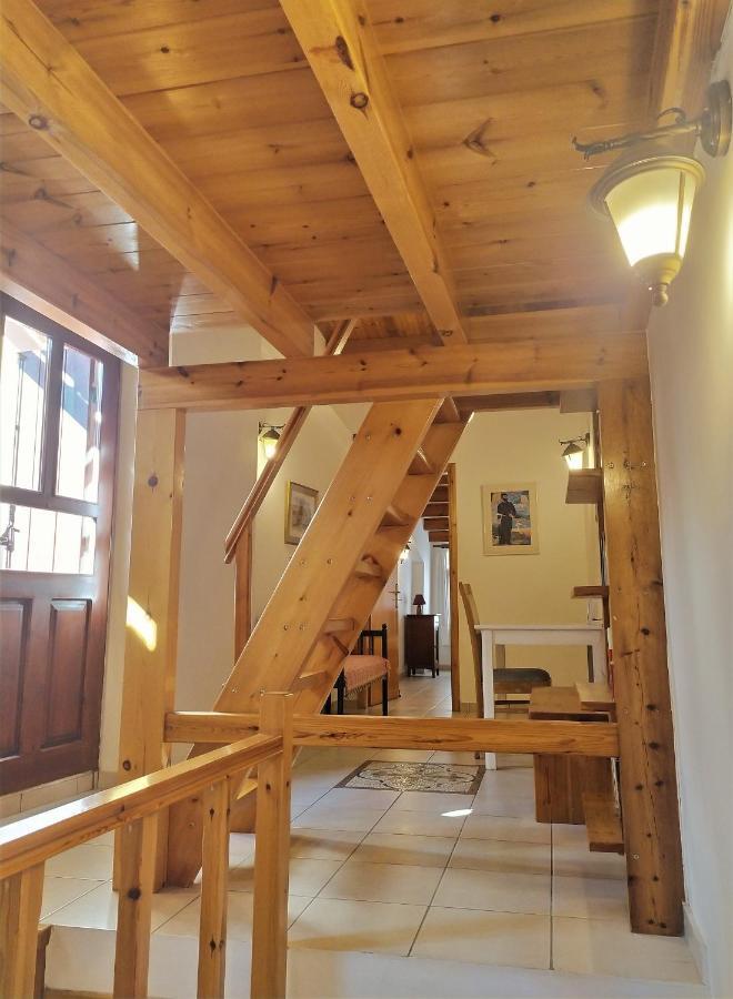 فيلا Odyssey House خانيا المظهر الخارجي الصورة