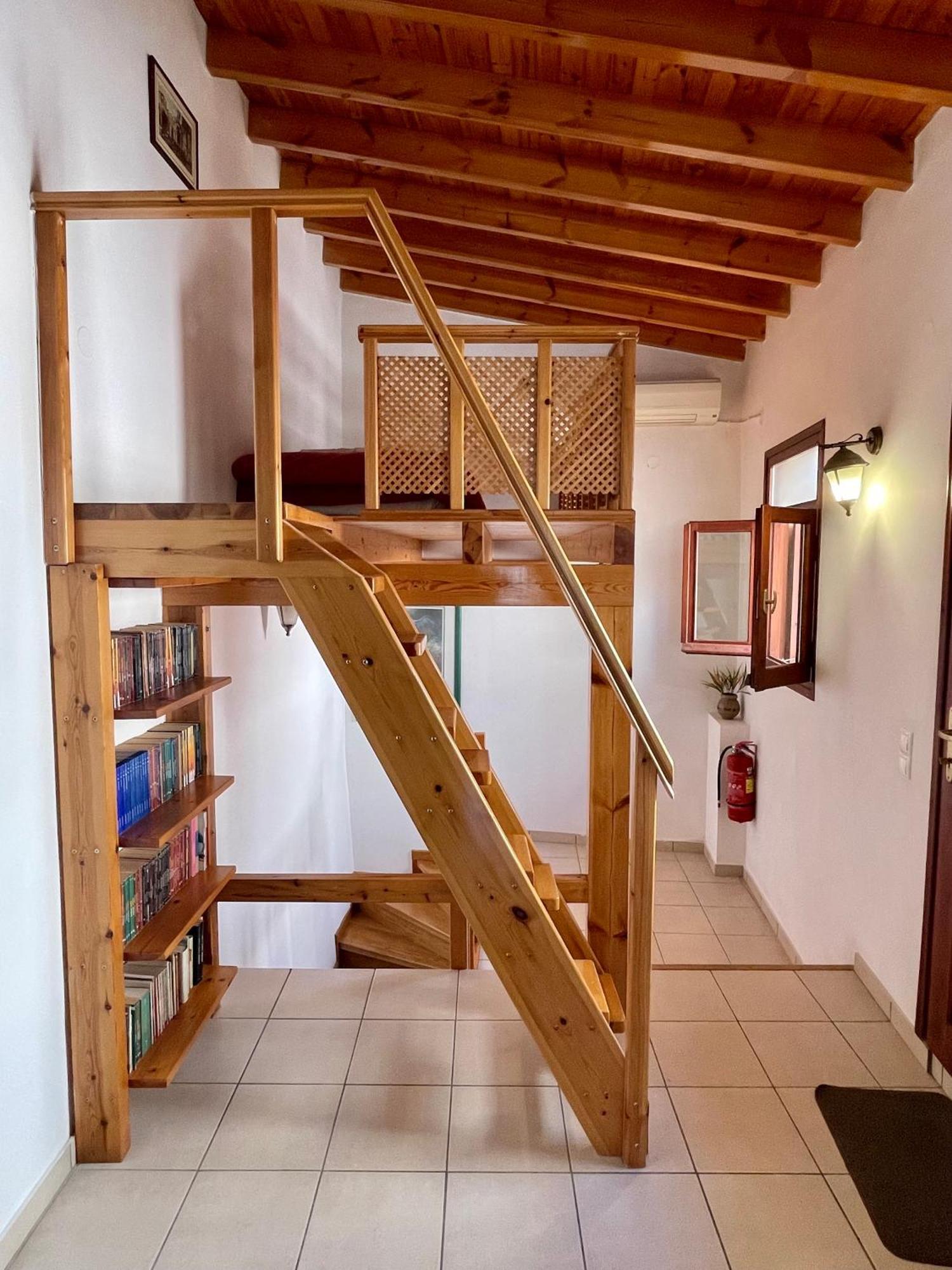 فيلا Odyssey House خانيا المظهر الخارجي الصورة